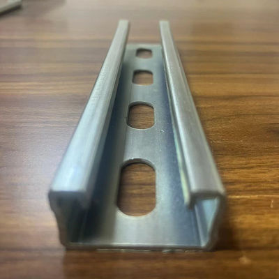 Seismico 1 5/8&quot; Galvanizzato Unistrut Acciaio Brackets C Canale resistente al terremoto