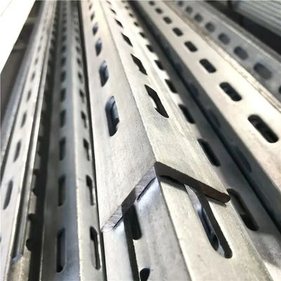 Acciaio ad angolo galvanizzato estruso Unistrut resistenza alla corrosione