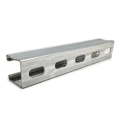 Strutto metallico perforato laminato a freddo canale a forma di trave JIS G3101