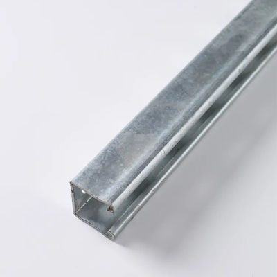 Struttura C Canale di acciaio galvanizzato Canale a scarico caldo Metallo decollato GB/T 700-2006