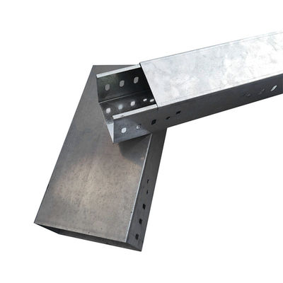 200 mm perforato Raceway Cable Tray per il cablaggio del Data Center Light Duty