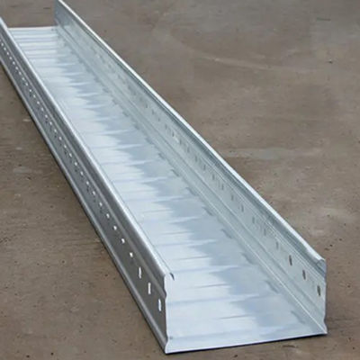 Cable tray galvanizzato per corse industriali perforato a fuoco di 50 mm