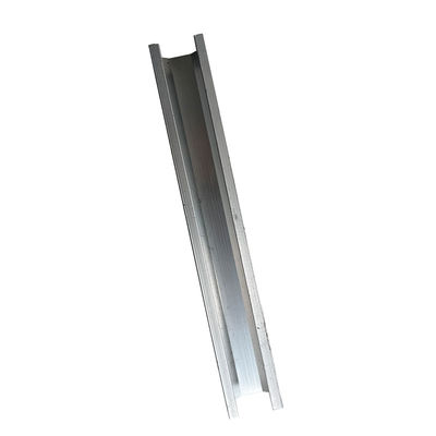Righe fotovoltaiche personalizzate Righe in alluminio per pannelli solari Sistema energetico 12cm 4400mm