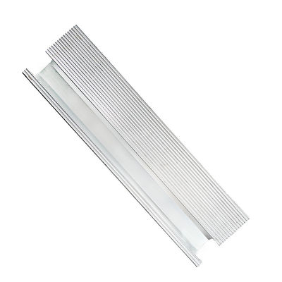 Righe fotovoltaiche personalizzate Righe in alluminio per pannelli solari Sistema energetico 12cm 4400mm