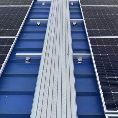 Aluminico fotovoltaico solare sul tetto passerella passerella sistema antiscivolo