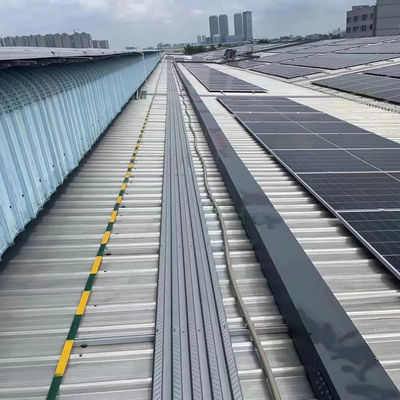 Estrusione del marciapiede del tetto del pannello fotovoltaico solare per l'energia rinnovabile